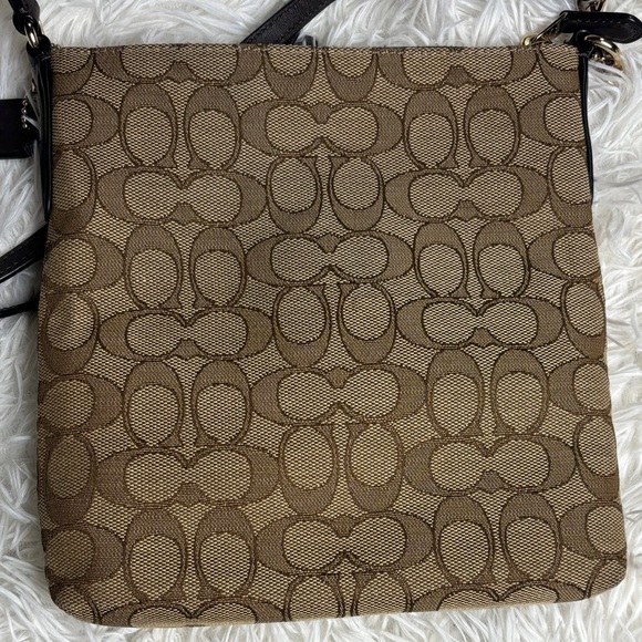 Coach Tan and Brown Crossbody Bag - Picture 3 of 12